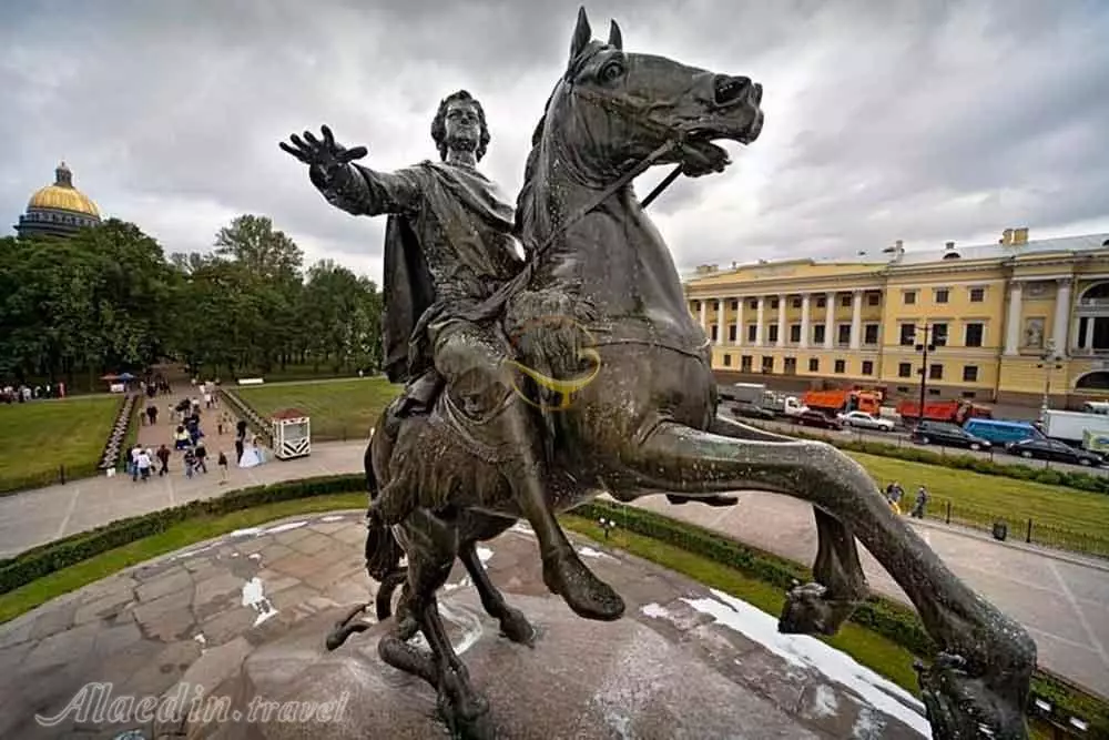 تندیس پتر کبیر